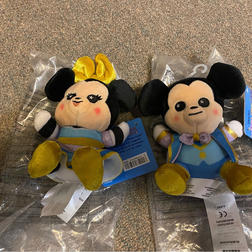 Set of Walt Disney World 50th Anniversary Mickey & Minnie Mouse Wishables Plush